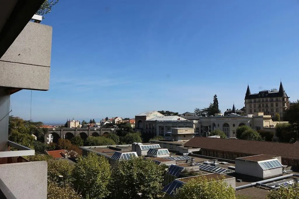 Beau T2 Face Aux Thermes - Av Royat Chamalieres Apartment